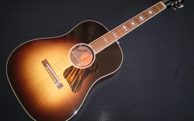 2015 Gibson Advanced Jumbo 12 Fret  –  £2499
