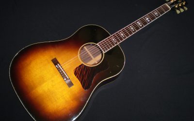 1990 Gibson Advanced Jumbo  –  £1999
