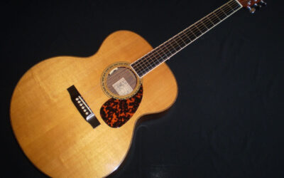 1990 Larrivee J-09  –  £1599