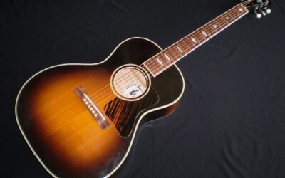 1999 Gibson Nick Lucas Custom Shop – £2599